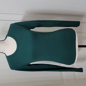 GAP Size S Green Ribbed Long Sleeve Scoop Neck Top, Gently Used Condition